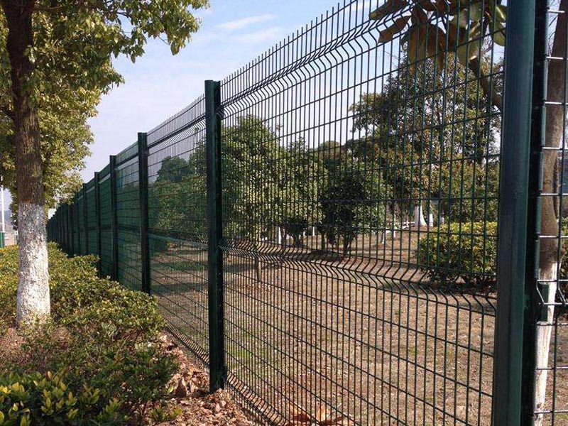 護欄網在城市中發揮著什么作用?